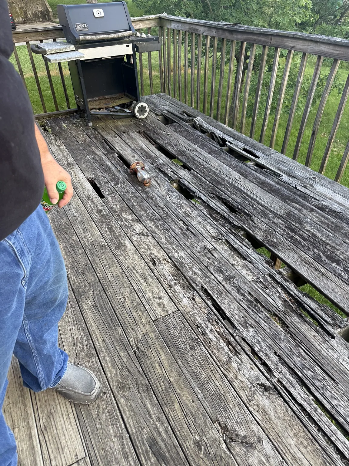 Deck before project photograph — before